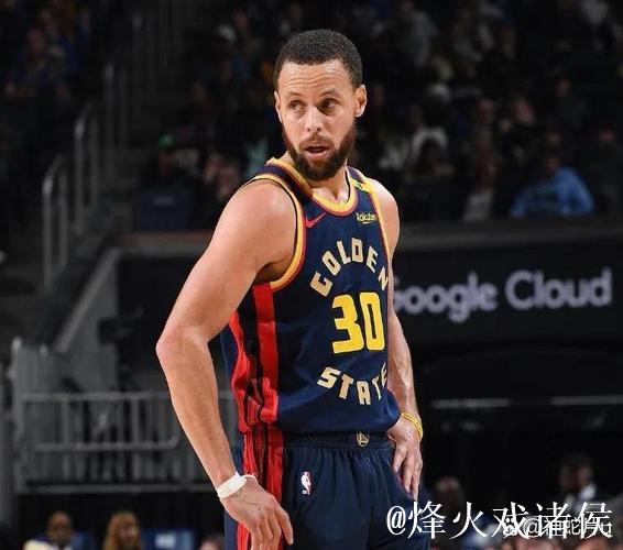 得分榜前五仅库里一位老将 得分榜前五仅库里一位老将